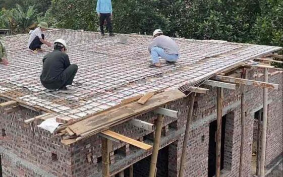 House Construction : घर बनाते वक्त न करें यह गलती! नहीं तो चल सकता है सरकारी बुलडोजर