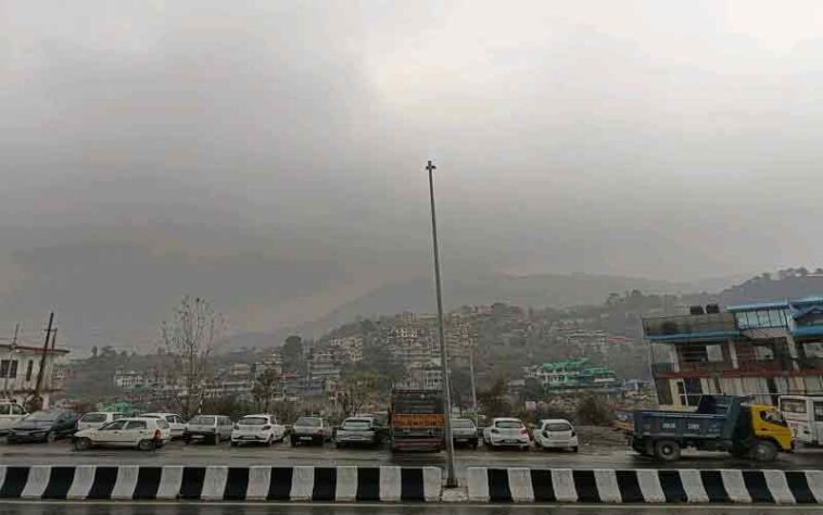 Himachal Weather: खत्म होगा इंतज़ार! लगातार चार दिन तक बारिश-बर्फ़बारी, मैदानों में भी बरसेंगे मेघ