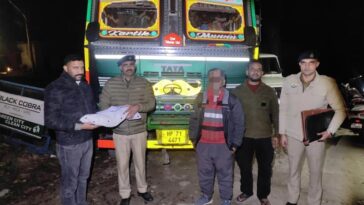 Paonta Sahib: ट्रक से 3 किलो भुक्की बरामद! बचने की फ़िराक में था चालक, पुलिस ने ऐसे पकड़ा