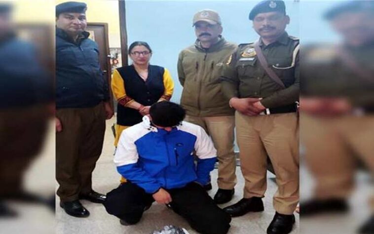 Himachal Crime News: हिमाचल में चरस की बड़ी खेप बरामद! हजारों का कैश भी पकड़ा, सलाखों के पीछे पहुंचाया तस्कर Himachal Crime News: हिमाचल में चरस की बड़ी खेप बरामद! हजारों का कैश भी पकड़ा, सलाखों के पीछे पहुंचाया तस्कर