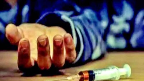 Himachal News Alert: हिमाचल में नशे की ओवरडोज से युवक ने गवाई जान! चिट्टा भी मिला, पंजाब के दो दोस्त काबू