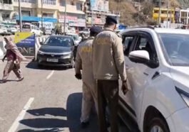 Himachal News : दिल्ली पुलिस ने हिमाचल से गिरफ्तार किए तीन कांग्रेस कार्यकर्ता! हिमाचल पुलिस ने छुड़वाया, जानिए पूरा मामला