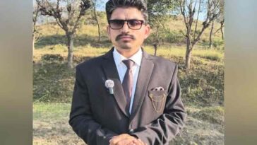 Achievement: सिर से उठा पिता का साया! मां ने नहीं टूटने दिया हौसला, अब हिमाचल के पहले नेत्रहीन वकील बने लग्नेश!