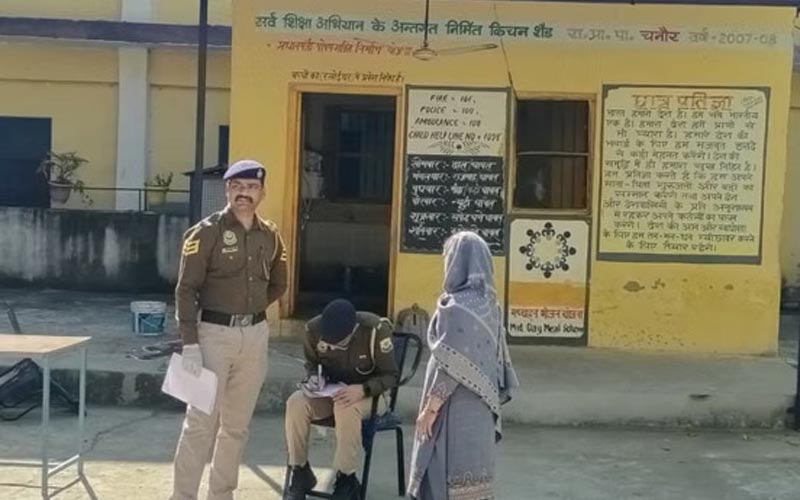हिमाचल में सनसनीखेज वारदात : स्कूल में घुसकर मिड डे मील वर्कर पर दराती से ताबड़तोड़ वार! गई जान, बच्चे सहमे