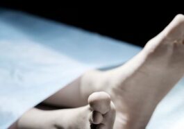 Crime News: देवभूमि हिमाचल में दिल दहला देने वाला मामला! संदिग्ध परिस्थितियों में मिला महिला का शव, गले पर मिले निशान हत्या की आशंका