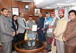 HP News: सुक्खू सरकार की राज्यपाल से शिकायत! भाजपा विधायक दल ने सौंपा ज्ञापन, जानिए क्या है पूरा मामला..
