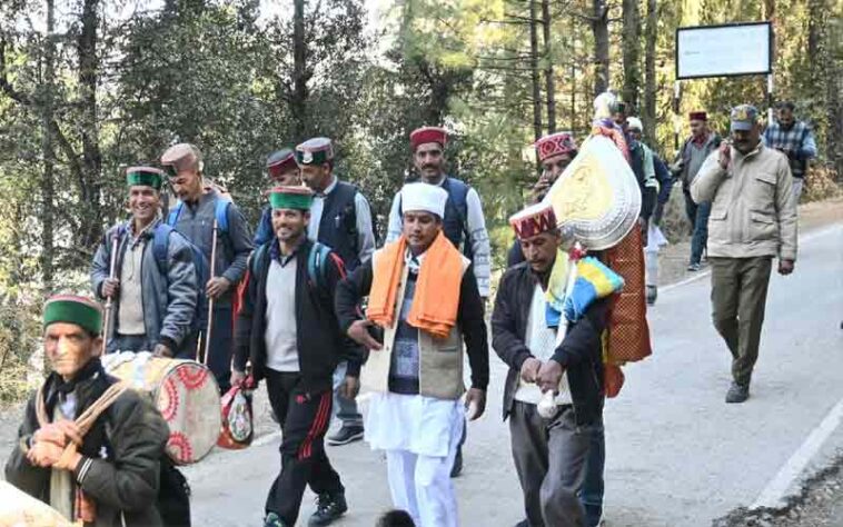 Mahashivratri Festival: महाशिवरात्रि के लिए बड़ा देव कमरूनाग ने किया प्रस्थान! 9 दिन की होगी पैदल यात्रा