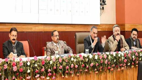 HP News: प्रदेश सरकार ने तीन वर्षों में अपने संसाधनों से 26,683 करोड़ रुपये का राजस्व किया अर्जित : मुख्यमंत्री