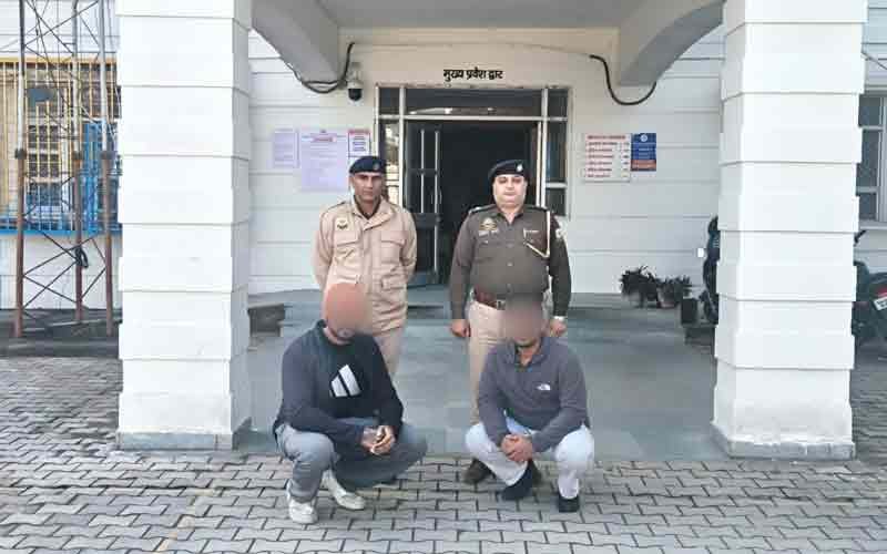 Paonta Sahib: सरकारी संपत्ति को नुकसान पहुंचाने व चोरी के मामले में दो आरोपी काबू! जेसीबी मशीन व ट्रैक्टर भी बरामद