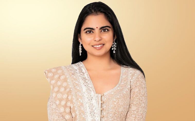 Isha Ambani Net Worth: कितनी है भारत के सबसे अमीर परिवार की बेटी ईशा अंबानी की नेटवर्थ! जानकर चौंक जायेंगे आप Isha Ambani Net Worth: कितनी है भारत के सबसे अमीर परिवार की बेटी ईशा अंबानी की नेटवर्थ! जानकर चौंक जायेंगे आप