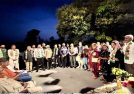 Paonta Sahib: पूर्व विधायक किरनेश जंग के दौरे में 13 परिवार कांग्रेस में शामिल! बीजेपी को झटका