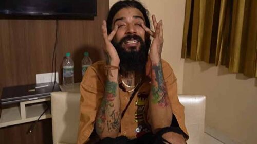 Anurag Viral Video: यूट्यूबर अनुराग ने रोते हुए शेयर किया वीडियो! बोले- यह उनका लास्ट व्लॉग, माता-पिता ने किया टॉर्चर