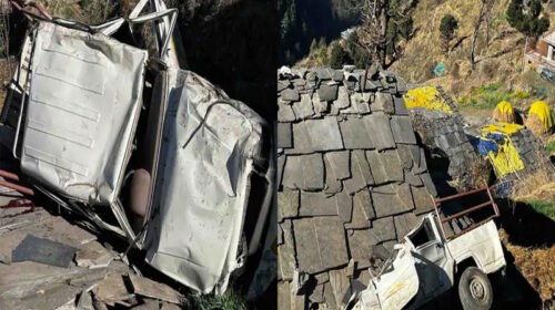 हिमाचल में बड़ा हादसा: खाई में गिरी बोलेरो! दो युवकों ने तोड़ा दम, तीन की हालत गंभीर हिमाचल में बड़ा हादसा: खाई में गिरी बोलेरो! दो युवकों ने तोड़ा दम, तीन की हालत गंभीर