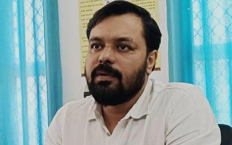 Paonta Sahib: बाहर का गंदा और बासी खाना पड़ सकता है भारी! डॉक्टर की चेतावनी—हो सकती हैं ये 7 बीमारियां Paonta Sahib: बाहर का गंदा और बासी खाना पड़ सकता है भारी! डॉक्टर की चेतावनी—हो सकती हैं ये 7 बीमारियां