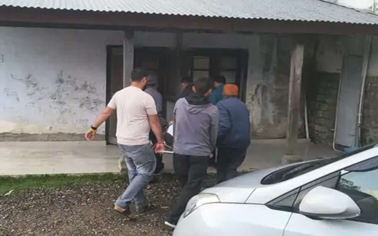 Himachal Road Accident : सड़क क्रॉस कर रहा था बुजुर्ग! तभी बाइक ने मारी टक्कर, अस्पताल पहुंचने से पहले ही गई जान