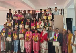 Paonta Sahib: हाटी युवा प्रतिभा सम्मान समारोह में 28 प्रतिभाओं को सम्मान, युवाओं की उपलब्धियों का हुआ गौरवपूर्ण जश्न