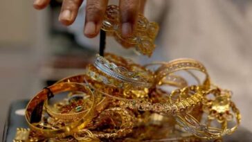 Gold-Silver Price: इस सप्ताह सस्ता हुआ सोना-चांदी! गोल्ड 1.43 लाख पर आया, इतना गिरा सिल्वर