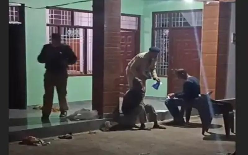 Himachal Latest News: हिमाचल में दादा ने पोते पर चलाई गोली! घायल PGI रैफर, परिवार ने आरोपी की करी धुनाई