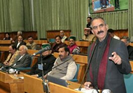 Himachal Budget: हिमाचल में 300 यूनिट बिजली फ्री! बढ़ गया गाय-भैंस के दूध का दाम, महिलाओं को मिलेंगे 1500 रूपए