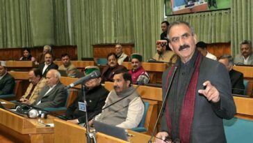 Himachal Budget: हिमाचल में 300 यूनिट बिजली फ्री! बढ़ गया गाय-भैंस के दूध का दाम, महिलाओं को मिलेंगे 1500 रूपए
