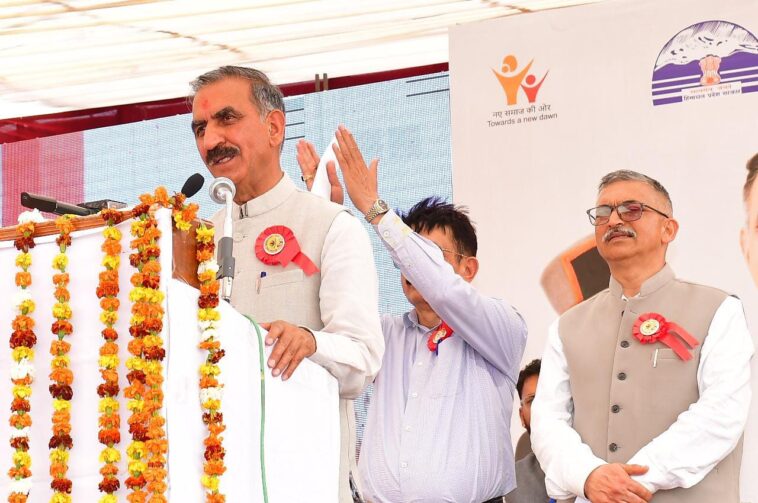 महिला दिवस पर CM सुक्खू की बड़ी घोषणाएं: क्लास-3 नौकरियों में 25% महिला आरक्षण, नाहन मेडिकल कॉलेज को 500 करोड़ महिला दिवस पर CM सुक्खू की बड़ी घोषणाएं: क्लास-3 नौकरियों में 25% महिला आरक्षण, नाहन मेडिकल कॉलेज को 500 करोड़