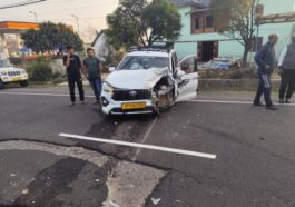 शिमला-मटौर हाईवे पर रफ्तार का कहर: आमने-सामने भिड़ीं दो कारें, तीन लोग घायल