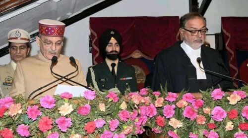 Himachal Latest News: हिमाचल के नए राज्यपाल बने कविंद्र गुप्ता! पद व गोपनीयता की शपथ ली