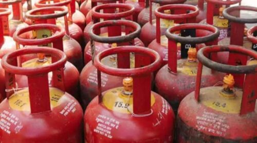 LPG सप्लाई नियम: मिडिल ईस्ट युद्ध का असर भारत के किचन तक! LPG सिलेंडर सप्लाई पर संकट, कमर्शियल की रिफिलिंग बंद