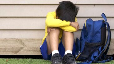 Parenting Tips: हर सुबह स्कूल जाने के लिए परेशान करता है बच्चा! अपनाएं यह पेरेंटिंग टिप्स, खुद से उठकर होगा तैयार