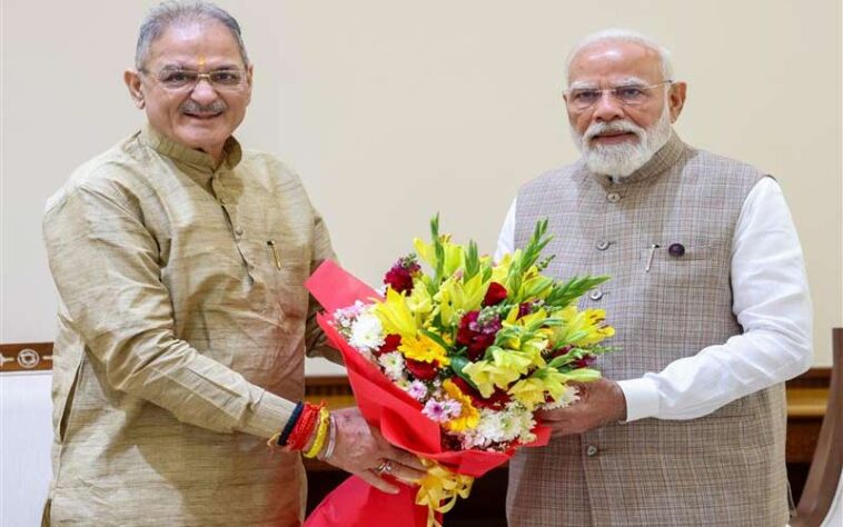 HP News: नई दिल्ली में प्रधानमंत्री से मिले हिमाचल के राज्यपाल! प्रदेश से संबंधित प्रमुख मामलों पर किया विचार विमर्श