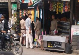 Paonta Sahib : स्कूल-कॉलेज के पास हो रही थी तंबाकू बिक्री! पुलिस ने दुकानों में मारे छापे, काटे चालान
