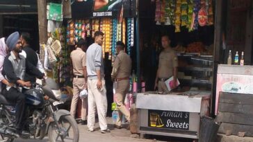 Paonta Sahib : स्कूल-कॉलेज के पास हो रही थी तंबाकू बिक्री! पुलिस ने दुकानों में मारे छापे, काटे चालान