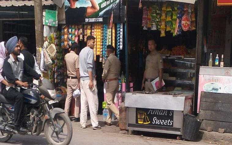 Paonta Sahib : स्कूल-कॉलेज के पास हो रही थी तंबाकू बिक्री! पुलिस ने दुकानों में मारे छापे, काटे चालान