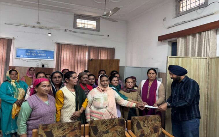 Sirmour News: कालाअंब की महिलाओं का जल संकट पर फूटा गुस्सा! कई-कई दिन नहीं आ रहा पानी