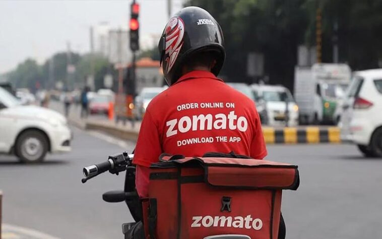 Zomato Platform: जोमैटो का बड़ा झटका! अब हर ऑर्डर पर बढ़ जाएगी प्लेटफार्म फीस Zomato Platform: जोमैटो का बड़ा झटका! अब हर ऑर्डर पर बढ़ जाएगी प्लेटफार्म फीस