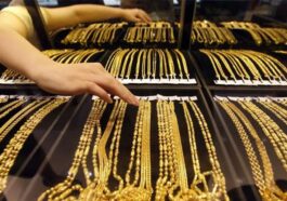 Gold-Silver Price: फिर गिरे सोने-चांदी के दाम! 1.58 लाख पर आया गोल्ड, चांदी 8 हज़ार से ज़्यादा सस्ती