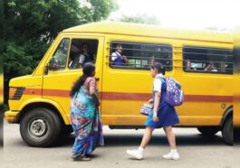 HP News: स्कूली बच्चों की सुरक्षा को लेकर जिला प्रशासन के सख्त निर्देश! स्कूल बसों-वैन की होगी व्यापक जांच HP News: स्कूली बच्चों की सुरक्षा को लेकर जिला प्रशासन के सख्त निर्देश! स्कूल बसों-वैन की होगी व्यापक जांच
