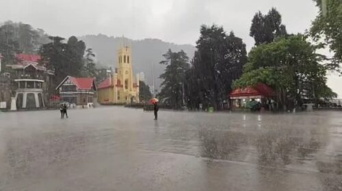 हिमाचल में मौसम का कहर: बारिश-ओलावृष्टि का अलर्ट, 10 जिलों में यैलो-ऑरेंज चेतावनी
