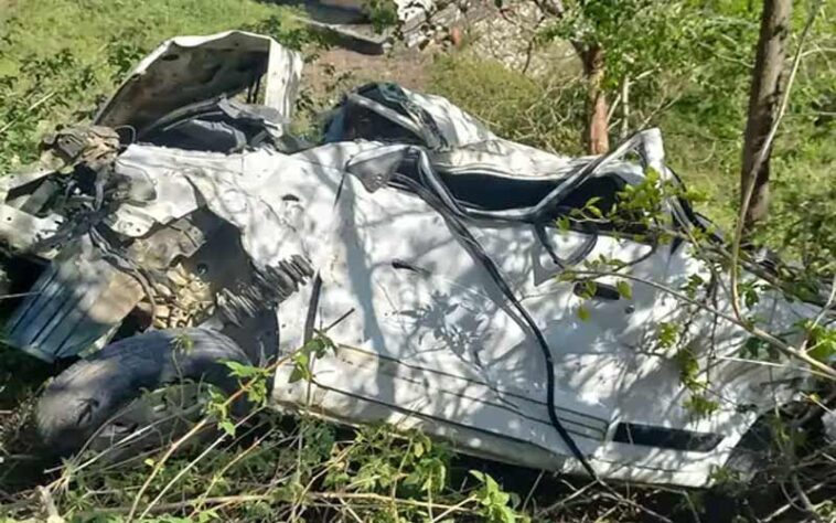 Accident In Himachal: बारात से लौटते खाई में समाई कार! युवक की मौ**त, तीन की हालत गंभीर