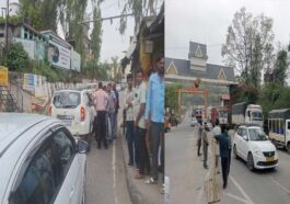 Paonta Sahib: पांवटा साहिब में टोल बढ़ोतरी पर बवाल! ट्रक ऑपरेटरों का चक्का जाम, नाकों पर हंगामा