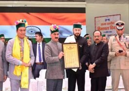 Himachal Day: मुख्यमंत्री ने दिए सिविल सर्विसिस अवॉर्ड, प्रेरणा स्रोत सम्मान और हिमाचल गौरव पुरस्कार