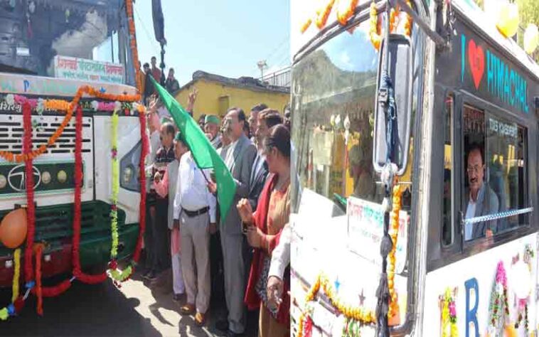 Sirmour News: हर्षवर्धन चौहान ने शिमला बस को हरी झंडी दिखाकर किया रवाना! यात्रियों के साथ बस में की यात्रा