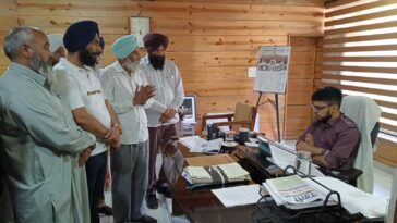 Paonta Sahib: घुतनपुर में छत से मिले जानवरों के अवशेष! वन विभाग की कार्रवाई पर उठे सवाल: परिवार और पंचायतों ने मांगी निष्पक्ष जांच