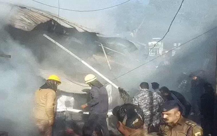 Himachal Latest News: कसौली हेरिटेज मार्केट में अग्निकांड से 3 करोड़ की संपत्ति राख! प्रभावित दुकानदारों को फौरी राहत जारी