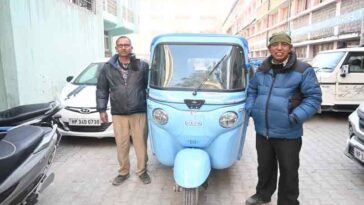 HP News: हिमाचल के सुरिंदर ने पेट्रोल ऑटो को किया बाय-बाय! ई-रिक्शा चलाकर दोगुनी कर रहे कमाई