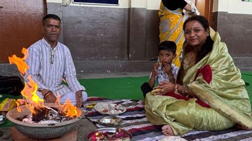 Paonta Sahib: इंडियन पब्लिक स्कूल में नए सत्र 2026-27 का भव्य आगाज़! विद्यालय प्रबंधन ने नए सत्र की सफलता के लिए डालीं आहुतियां