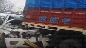 Accident In Himachal: खड़े ट्रक में जा घुसी बेकाबू बोलेरो! एक की मौ**त, दो की हालत गंभीर
