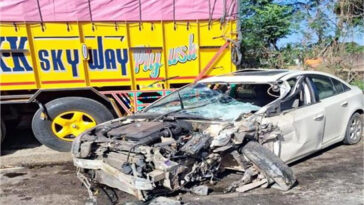 Accident In Himachal: तेज़ रफ़्तार गाड़ी का कहर! सड़क किनारे खड़े वाहनों से भिड़ी, भारी नुकसान