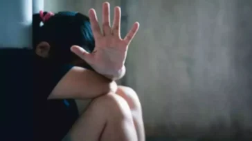 स्कूल छोड़ने के बहाने भांजी से छेड़छाड़ करने वाले कलयुगी चाचा को 3 साल की जेल, कोर्ट ने लगाया जुर्माना