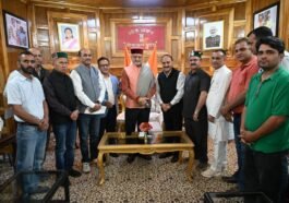 Sirmour News : हाटी समुदाय की मांगों पर राज्यपाल से मिला प्रतिनिधिमंडल, युवाओं के हितों का उठाया मुद्दा